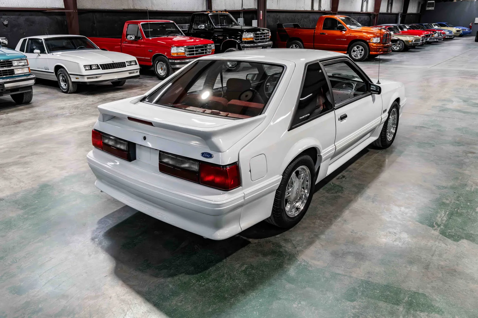 1991-Ford-Mustang-Oxford White-112743-37.jpg